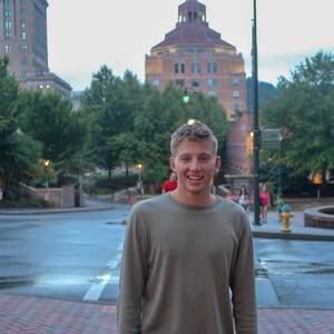 Meet your Posher, Chase